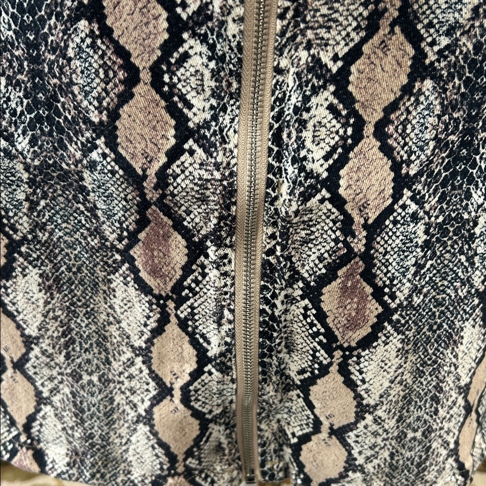 Altar'd State Snakeskin Mini Skirt with Zipper size large - Picture 4 of 7